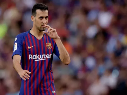 Busquets bất ngờ ca ngợi bản hợp đồng "triệu đô" của Barcelona