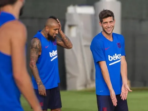 Dàn sao Barca vẫn giữ thái độ này bất chấp Messi tiếp tục vắng mặt