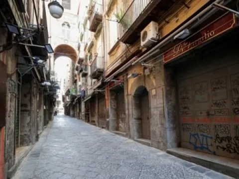 'Cả thành phố giống bối cảnh của một bộ phim kinh dị'