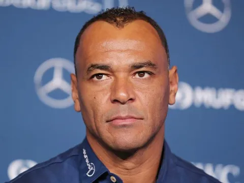 Cafu: "Cậu ấy sẽ luôn là lịch sử của Barcelona"