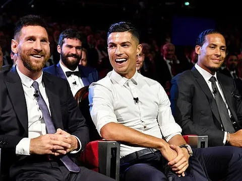 Cannavaro: 'Van Dijk khó giành QBV, tôi may mắn vì khi đó chưa có Ronaldo và Messi'