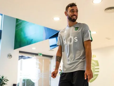 Lộ hình ảnh mới nhất, thương vụ Bruno Fernandes coi như xong?
