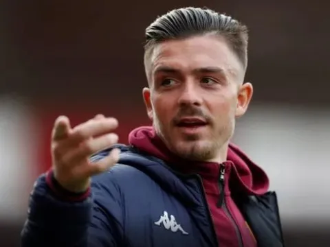 Fan Quỷ đỏ: "Tống khứ cậu ta, đừng gia hạn"