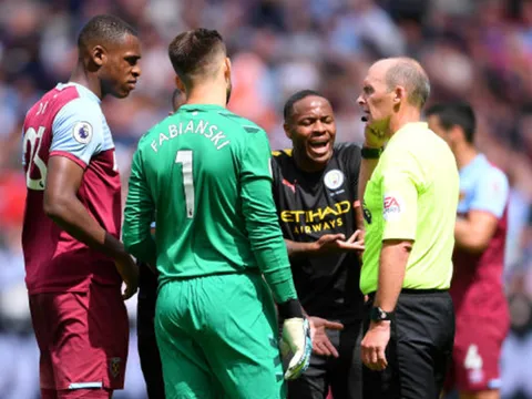 Thuyền trưởng West Ham: "Man City đã cố tình làm vậy với chúng tôi"