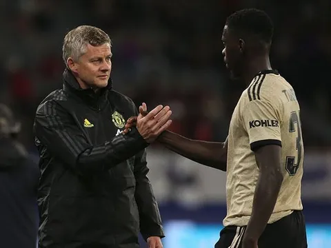 Man Utd nên mua sao Leicester, nhưng không phải Maguire