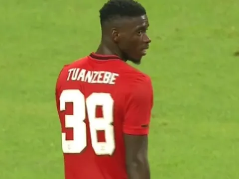 CHÍNH THỨC! Hưởng lương cao nhất Premier League, sao Quỷ đỏ gia hạn với Man Utd