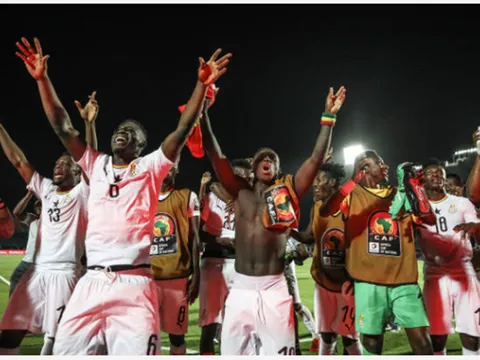 Sao Atletico Madrid ghi bàn, Ghana tiến vào vòng 16 với ngôi nhất bảng F