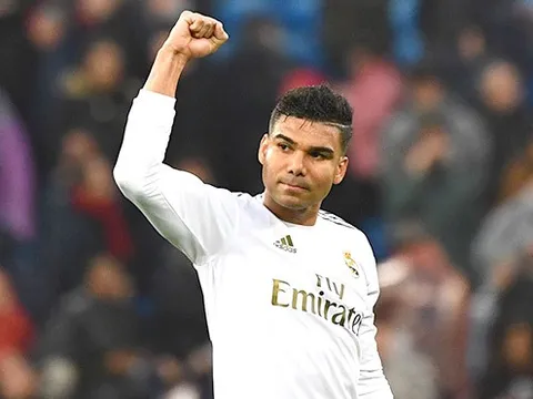 Casemiro ca ngợi kẻ bị Zidane hắt hủi: "Cậu ấy rất đáng kinh ngạc!"