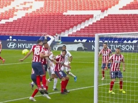 Real hòa kịch tính, Casemiro 'tiếc hùi hụi' vì pha bóng then chốt