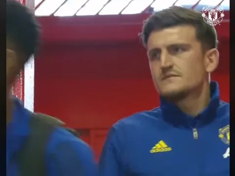 'Maguire thậm chí không ở cùng phần sân khi Martial ghi bàn thứ 2'