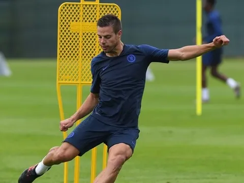 Thủ quân Chelsea: "Tôi phải làm điều đó để giúp họ"