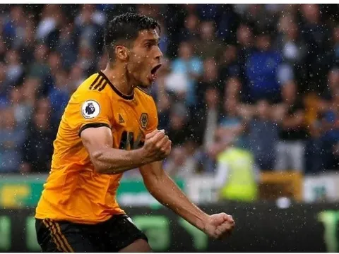 Fan Chelsea: "Của nợ! Cậu ta như Lukaku đá phòng ngự"