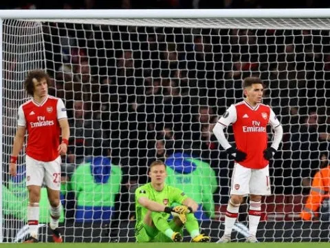 Thua thảm, fan Arsenal điên tiết: "Tống khứ ngay tên của nợ đó"
