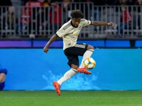 Fan Man Utd: "Cậu ấy là Sterling của chúng ta, là Mata phiên bản tốc độ"