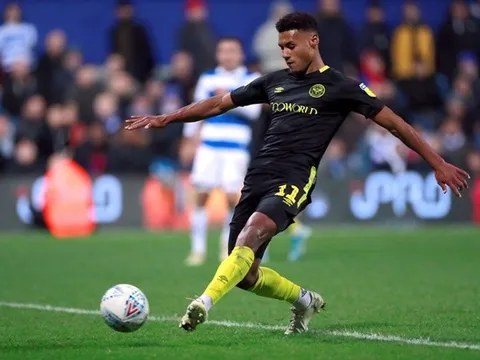 'Cậu ấy còn tốt hơn Nketiah và Lacazette'