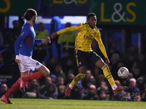 "Cậu ấy khiến tôi nhớ đến Michael Carrick"
