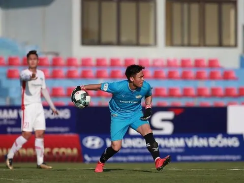 "Cậu ấy là một trong những thủ môn hay nhất bóng đá Việt Nam"