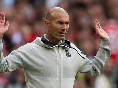 Cầu cạnh "kẻ thất sủng", Zidane đã vào bước đường cùng ở Real?