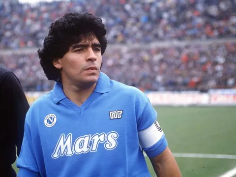 “Cậu ta sẽ vượt qua Diego Maradona”