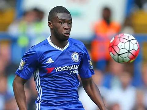 "Cầu thủ Chelsea đó không phải một hậu vệ bình thường"