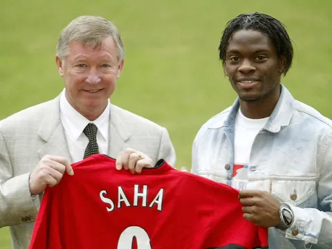 Cầu thủ khiến Sir Alex phá vỡ nguyên tắc chuyển nhượng
