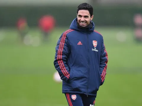 CĐV Arsenal: "Vâng, ký cậu ấy liền tay!"