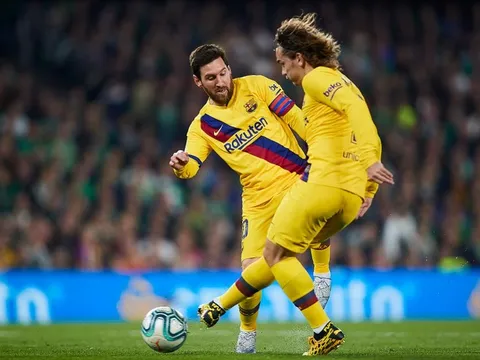 CĐV Barcelona nhận tin cực sốc về Antoine Griezmann