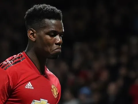 CĐV doạ giết, HLV thất hứa, Pogba còn ở lại làm gì?