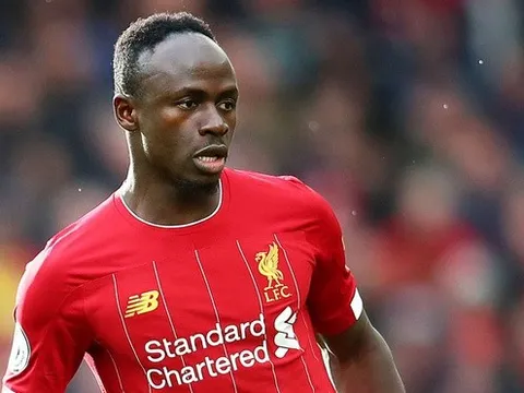 CĐV Liverpool "đại chiến" vì Klopp tìm người thay Mane