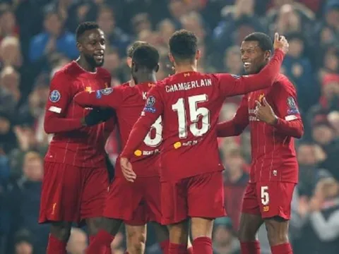 CĐV Liverpool: Đừng bán, cậu ấy thậm chí còn tốt hơn Wijnaldum và Chamberlain!