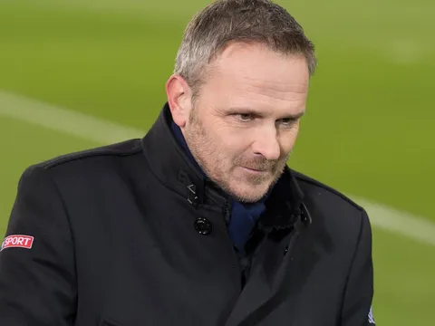 CĐV Liverpool: "Ông ta có phải là người của chúng ta không vậy?"