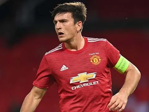 CĐV Man Utd hạ bệ Maguire, chỉ ra cặp trung vệ hoàn hảo của Quỷ Đỏ
