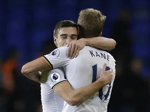 CĐV Tottenham nổi điên: "Rác rưởi; Vô tích sự"