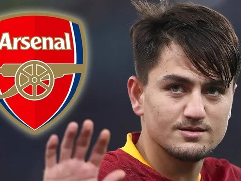 Cengiz Under, người khiến Tottenham phải đối đầu với Arsenal là ai?