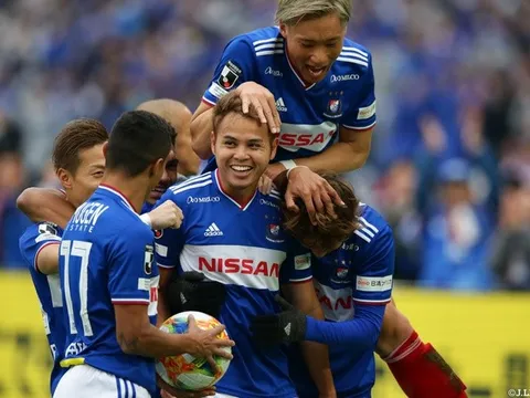 Chanathip cú đúp kiến tạo, Dangda lập kỷ lục ở J-League; Hậu vệ Thái "dọn cỗ" như Messi