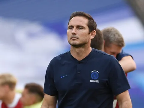 “Chelsea thiếu cá tính và không có thủ lĩnh”