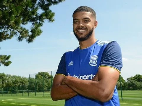 Chelsea tiễn thêm một tài năng trẻ đến Championship