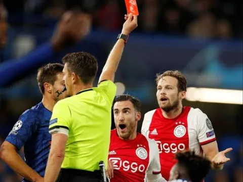 Trọng tài xử sai trận Chelsea, Ajax có thể yêu cầu bồi thường 12 triệu euro