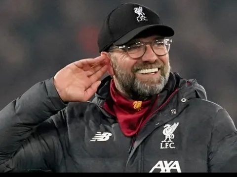 Chi 20 triệu, Liverpool tiến sát "đá tảng 1m94" Mourinho khao khát