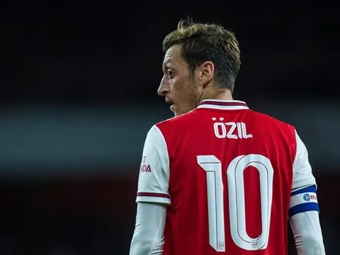 Chi 50 triệu euro, Arsenal có "nhạc trưởng" thay thế Mesut Ozil