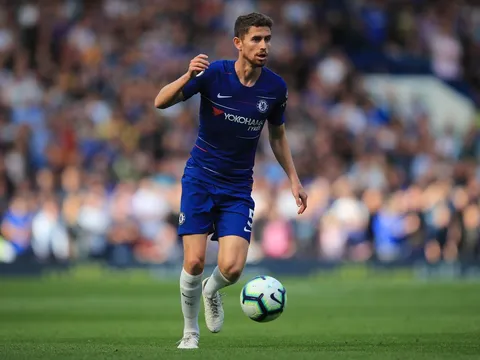 Chỉ với 1 đoạn video, fan Chelsea đã tìm ra người thay thế Jorginho