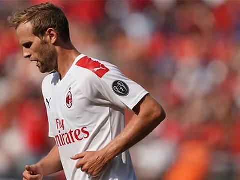 CHÍNH THỨC: AC Milan chia tay cầu thủ 'không đá trận nào'