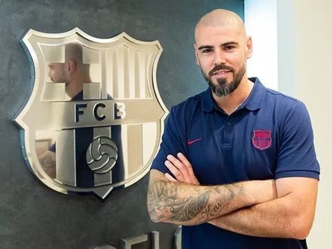 CHÍNH THỨC: Barca công bố chữ ký tiếp theo, một huyền thoại CLB