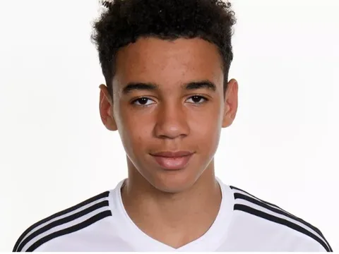 NÓNG: Bayern mua được sao mai triển vọng người Anh từ Chelsea