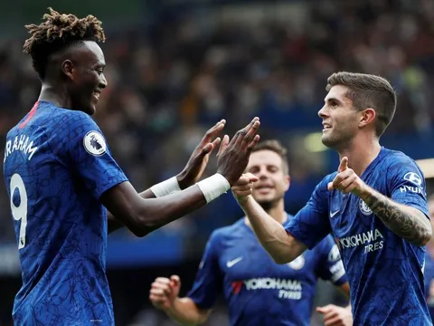 CHÍNH THỨC! Chelsea công bố đội hình dự Champions League