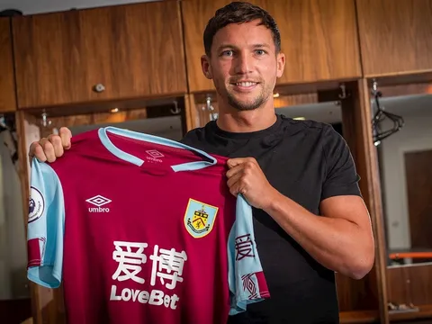 CHÍNH THỨC! Chelsea đẩy đi "bom xịt" 35 triệu - người cũ Man Utd