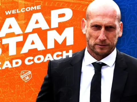 CHÍNH THỨC! Cựu danh thủ MU có bến đỗ mới