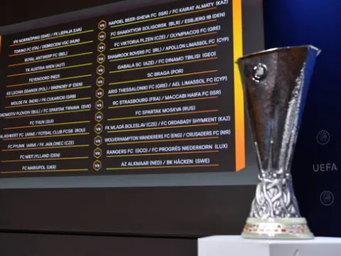 CHÍNH THỨC! Đại diện Premier League xác định đối thủ đầu tiên ở Cúp Châu Âu