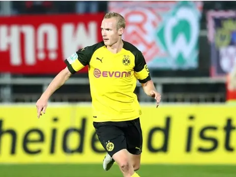 CHÍNH THỨC: Dortmund đẩy đi cái tên thứ 5 trong mùa hè