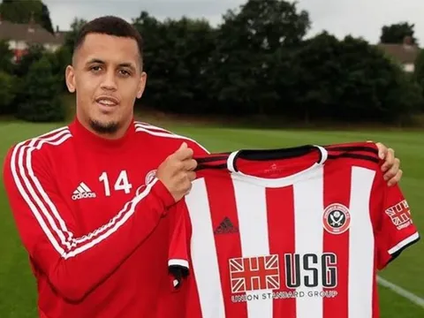 CHÍNH THỨC! "Đứa con hư" Man Utd tái xuất Premier League mùa tới